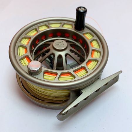  Valleyhill バレーヒル  GRAIN　リールポーチ付き　 GRAIN