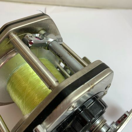  DAIWA ダイワ 両軸リール　ダイナミック　4000D ﾀﾞｲﾅﾐｯｸ 4000D