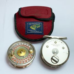 ★★  アルトモア100Ｄ 替えスプール付　フライリール Cランク