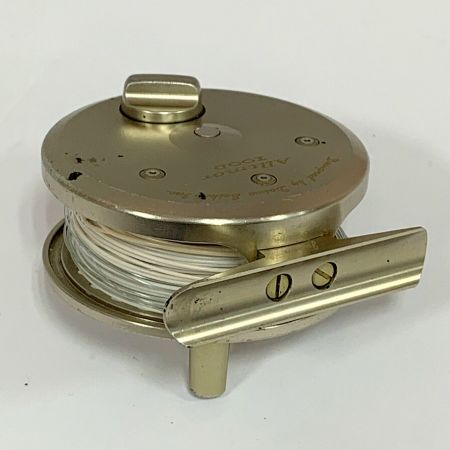   アルトモア100Ｄ 替えスプール付　フライリール