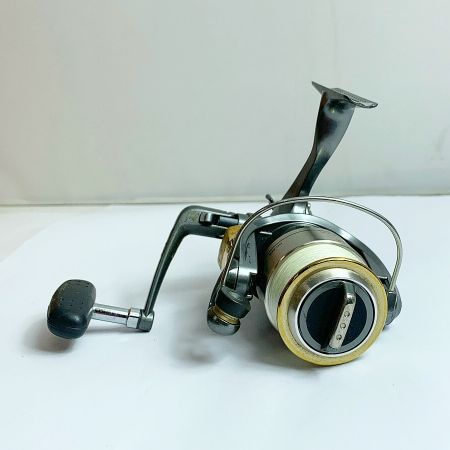  SHIMANO シマノ ツインパワー　2500　スピニングリール　本体のみ SC69E