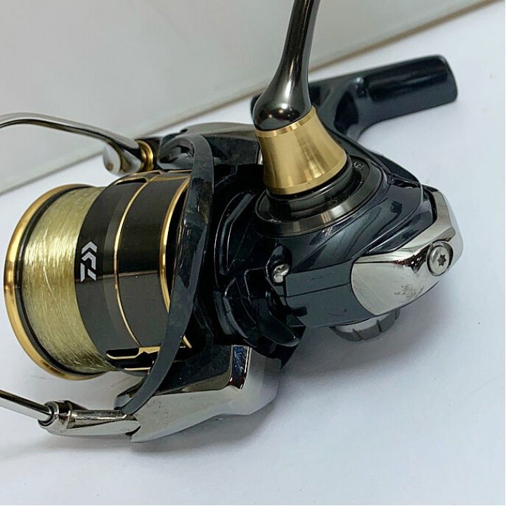 DAIWA ダイワ バリスティックFW LT2500S-CXH スピニングリール 065113｜中古｜なんでもリサイクルビッグバン