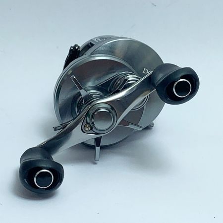 SHIMANO シマノ 19カルカッタコンクエストDC201　ベイトリール 03979