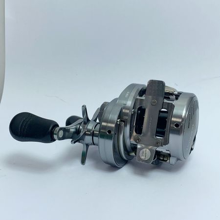  SHIMANO シマノ 19カルカッタコンクエストDC201　ベイトリール 03979