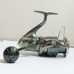 ★★ SHIMANO シマノ 22ステラ 4000XG スピニングリール　本体のみ　細かなキズ、スレあり 043962 Bランク