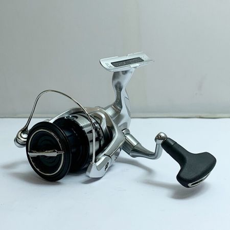  SHIMANO シマノ 19ストラディック C3000XG　スピニングリール　本体のみ 04020