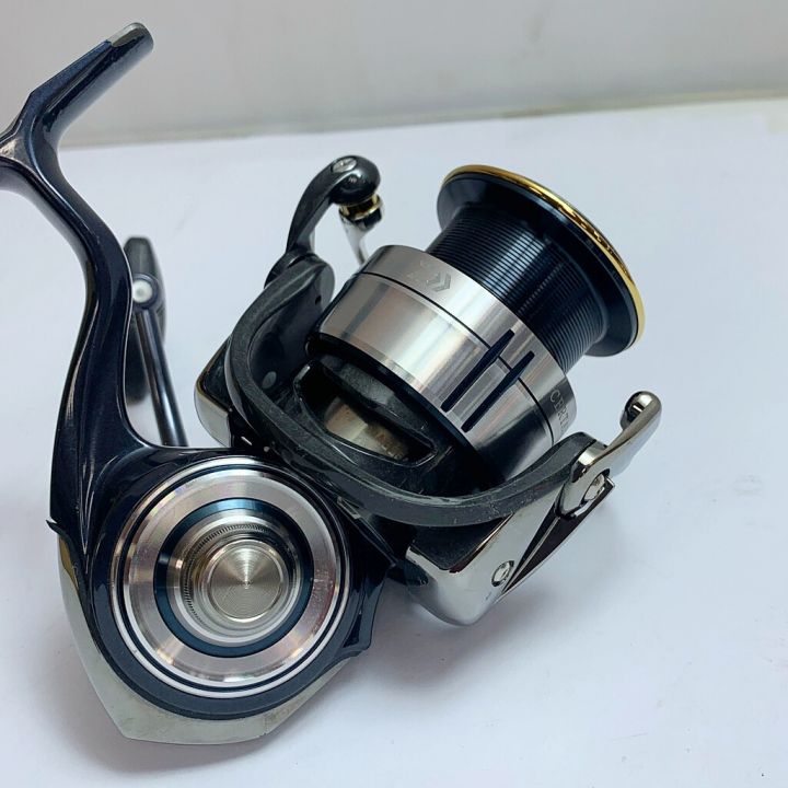 DAIWA ダイワ 19セルテート LT4000-CXH スピニングリール 060053｜中古｜なんでもリサイクルビッグバン