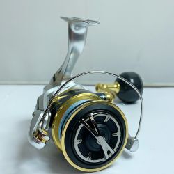 ★★ SHIMANO シマノ 18ストラディックSW 5000XG　スピニングリール 03896 Bランク