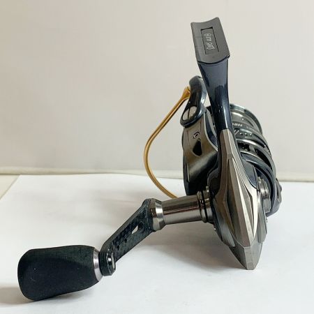  Abu Garcia アブガルシア Revo ALX THETA 2500SH　スピニングリール