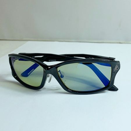  ZEAL 偏光サングラス　STELTH　ケース付