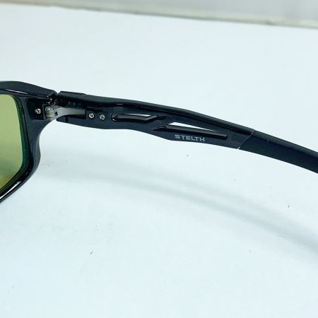  ZEAL 偏光サングラス　STELTH　ケース付