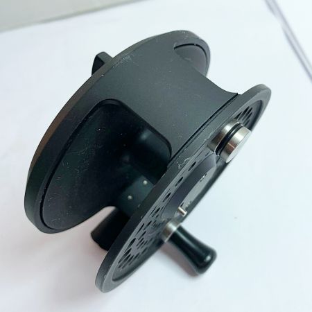  ORVIS フライリール　替えスプール付　 DXR 9/10 