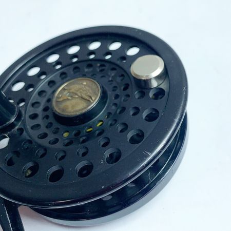  STH フライリール　ポーチ(ヨゴレ付き） airweight 3