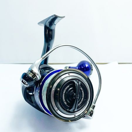  DAIWA ダイワ 15ソルティガ 4000H スピニングリール　キズあり 15ｿﾙﾃｨｶﾞ 4000H 059553