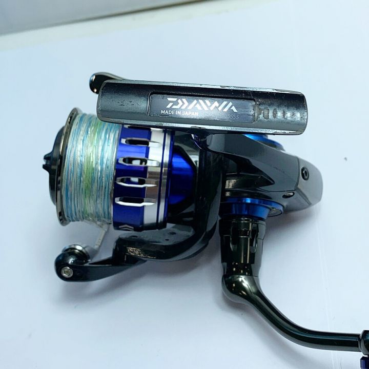 DAIWA ダイワ 15ソルティガ 4000H スピニングリール　キズあり 059553