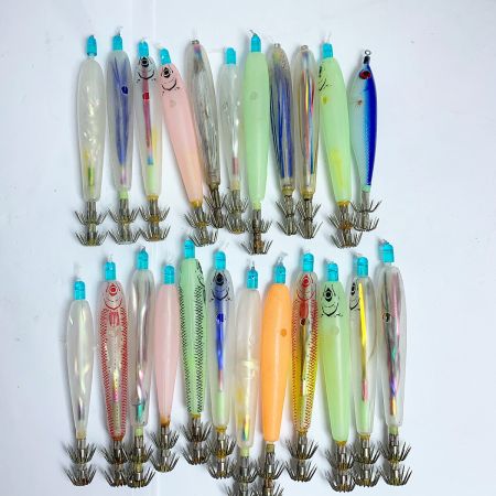   イカ仕掛けまとめ　イカ釣り イカ針 スッテ 仕掛け ひらひら針など 　約130点　釣り用品