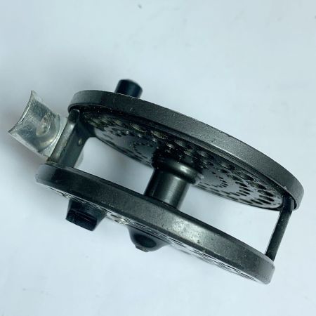  ORVIS フライリール　　ポーチ付き CFO Ⅲ