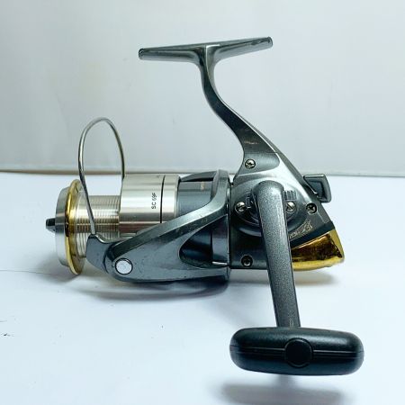  SHIMANO シマノ ツインパワー　3000　スピニングリール　本体のみ SC69F