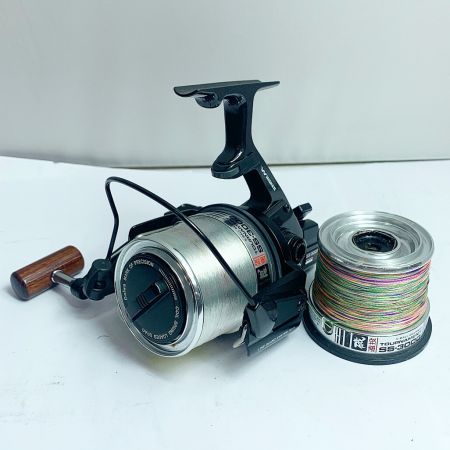  DAIWA ダイワ TOURNAMENT 磯 スピニングリール　替えスプール付 SS-3000