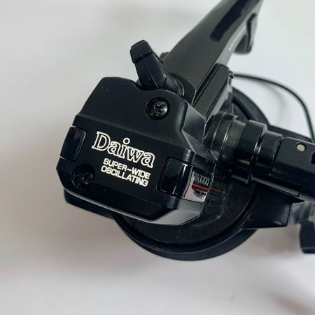  DAIWA ダイワ TOURNAMENT 磯　スピニングリール　替えスプール付 SS-3000