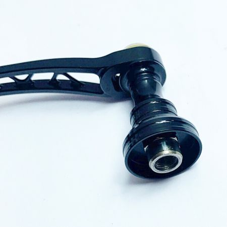  LIVRE Ｓハンドル　無段階可動システム　フォルテノブ　ダイワ用 FV50-55 ブラックＰ x ゴールドＧ