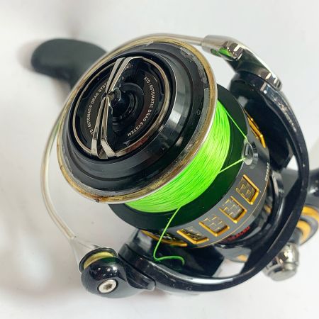 DAIWA ダイワ 17モアザン 3500　スピニングリール　ケース付　キズあり 059832