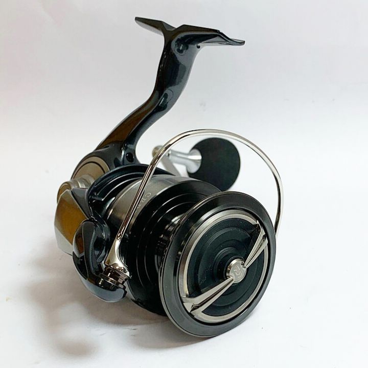 DAIWA ダイワ 24 セルテート LT5000D-CXH スピニングリール 00061183｜中古｜なんでもリサイクルビッグバン