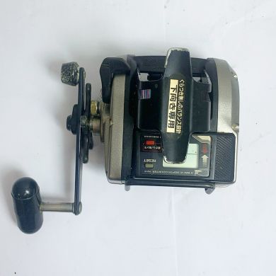ダイワ　シマノ　船釣り用リール　棚センサー　タナトル　中古品　フカセ　胴付 ダイワ シマノ 船釣り用リール 棚センサー タナトル 中古品