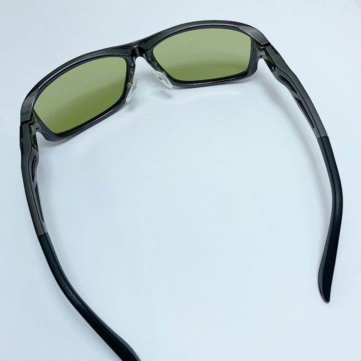 ZEQUE 偏光サングラスSTELTH F-1932 EASE GREEN