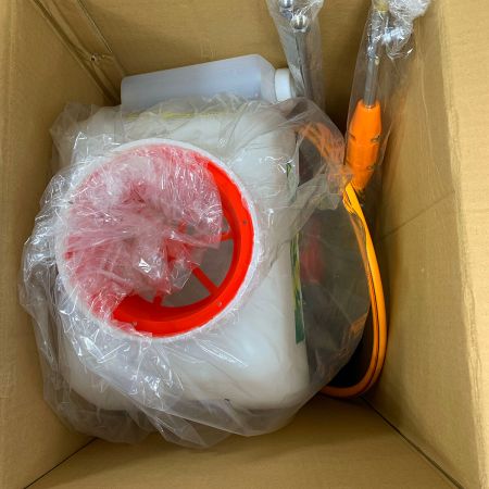    背負式動力 噴霧器 【箱開封品　未使用品】 AAC003RD レッド