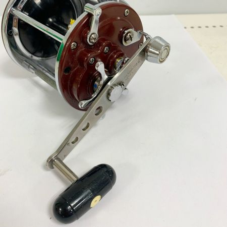  DAIWA ダイワ 両軸リール ST-70