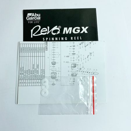  Abu Garcia アブガルシア スピニングリール  箱付 REVO MGX2500SH