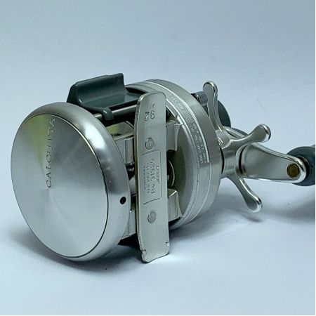  SHIMANO シマノ 92カルカッタ100 　ベイトリール　箱付き RH331