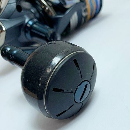  SHIMANO シマノ 20ストラディック SW4000HG スピニングリール　本体のみ 04241 SW4000HG
