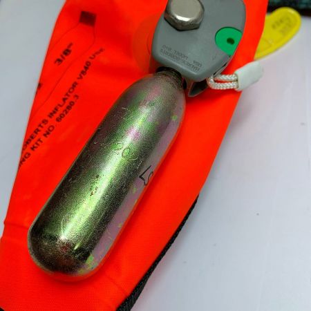  mazume マズメ インフレータブルライフジャケット　ボンベ期限2021年