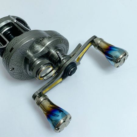  SHIMANO シマノ  23 カルカッタコンクエスト BFS HG カスタム品 ベイトリール 045690