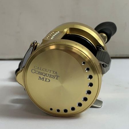  SHIMANO シマノ 23 カルカッタコンクエストMD 400XG ベイトリール　打痕跡あり 045959