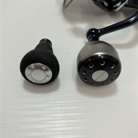 SHIMANO シマノ 17ツインパワーXD C3000XG 03746