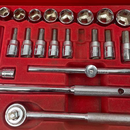 Kingsley/キングスレイ ツールBOX レッド