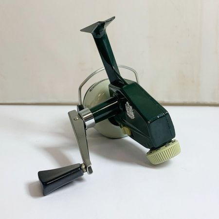  ABU カーディナル44 キズ有 　スピニングリール　本体のみ