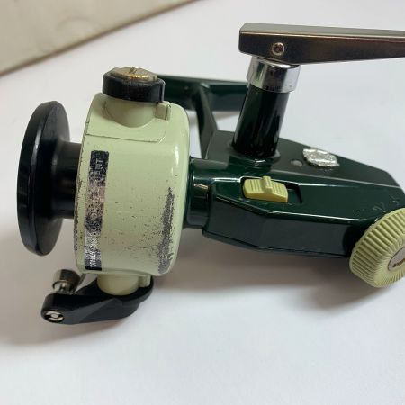  ABU カーディナル44 キズ有 　スピニングリール　本体のみ