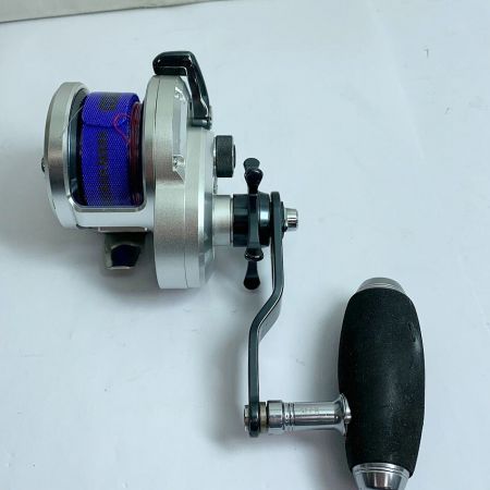  SHIMANO シマノ 12オシアジガー 2001NRPG　両軸リール　本体のみ 02891