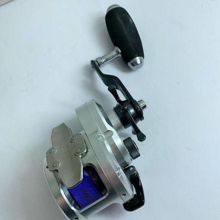  SHIMANO シマノ 12オシアジガー 2001NRPG　両軸リール　本体のみ 02891
