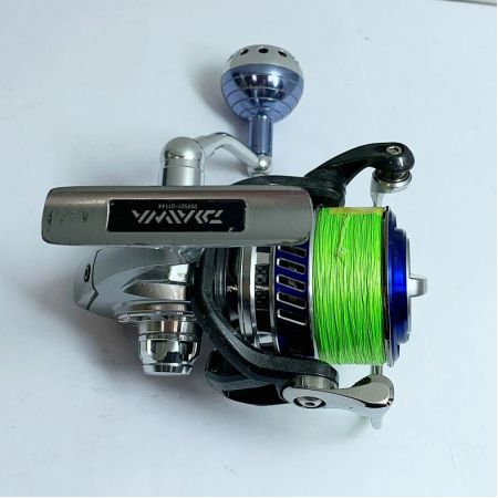  DAIWA ダイワ 10ソルティガ 3500H  スピニングリール　スプール付　使用感あり 059521-01144