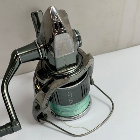  SHIMANO シマノ 22ステラC5000XG  　スピニングリール　キズ、打痕跡、スレあり　使用感あり 043979