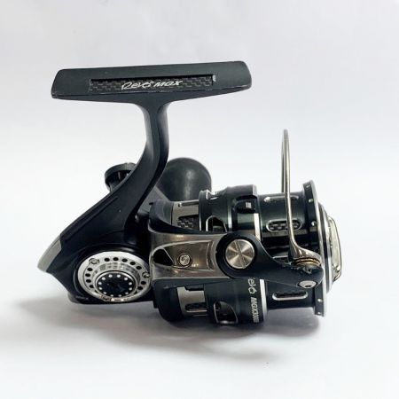  Abu Garcia アブガルシア REVO MGX 3000SH スピニングリール　箱付 REVO MGX 3000SH