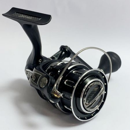  Abu Garcia アブガルシア REVO MGX 3000SH スピニングリール　箱付 REVO MGX 3000SH