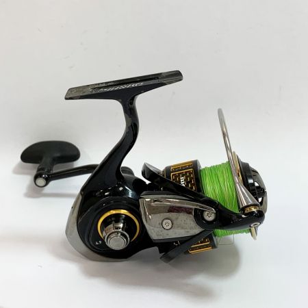  DAIWA ダイワ 17モアザン 3500　スピニングリール　キズ、剥がれあり 059832