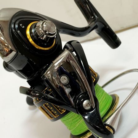  DAIWA ダイワ 17モアザン 3500　スピニングリール　キズ、剥がれあり 059832