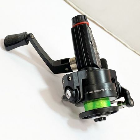  ABU カーディナル152　スピニングリール